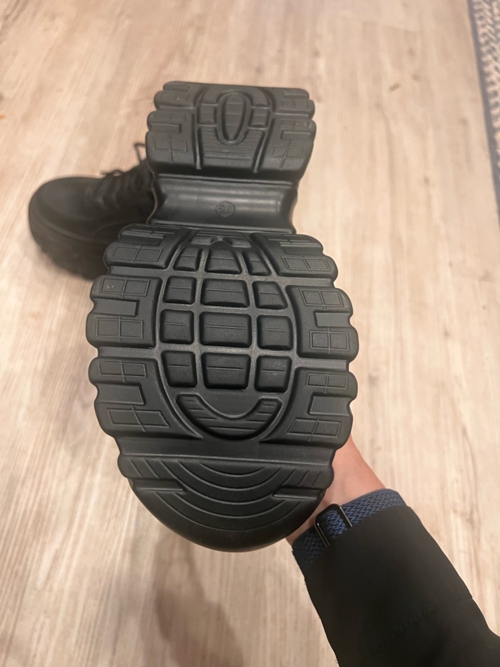 Black Y2K Platform Chunky Sneakers - Picture 4 of 5